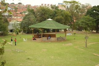 Oficina de construção de transmissores FM